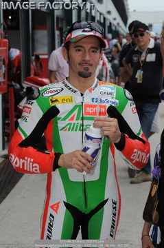2010-06-26 Misano 2628 Pit Lane